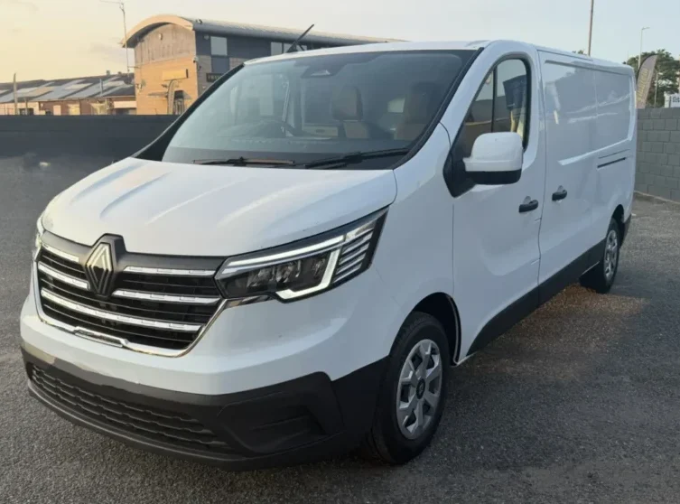 2026 Renault Renault Trafic LL30 2.0 Blue dCi 130PS Manual Advance