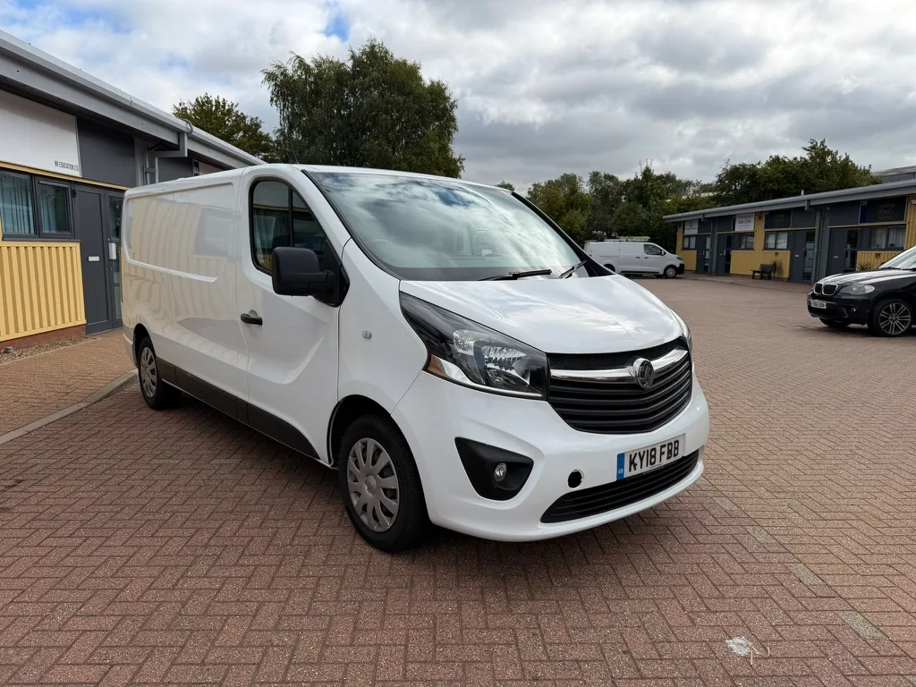 2018 Vauxhall Vivaro 2900 L2 H1 1.6 CDTi 120 Blue Injection - Thumbnail 3
